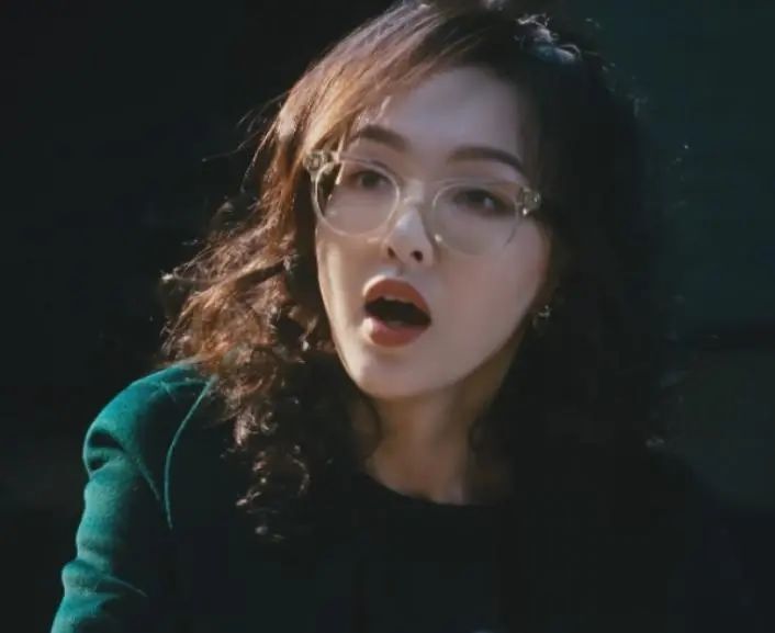 河内1.5分彩:一场戏拍86次,成《繁花》败笔,唐嫣到底冤不冤?