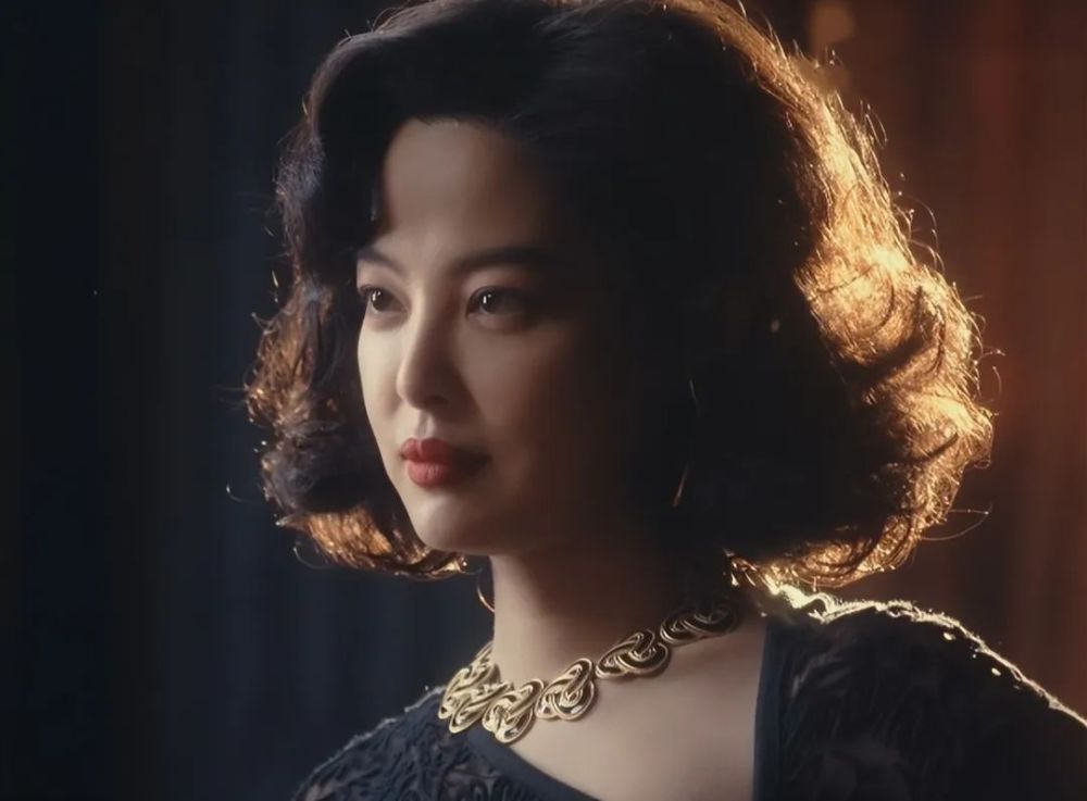 河内1.5分彩:一场戏拍86次,成《繁花》败笔,唐嫣到底冤不冤?