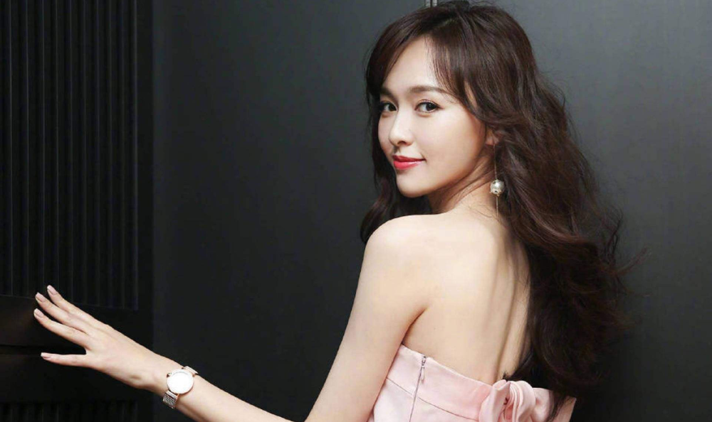 河内1.5分彩:一场戏拍86次,成《繁花》败笔,唐嫣到底冤不冤?